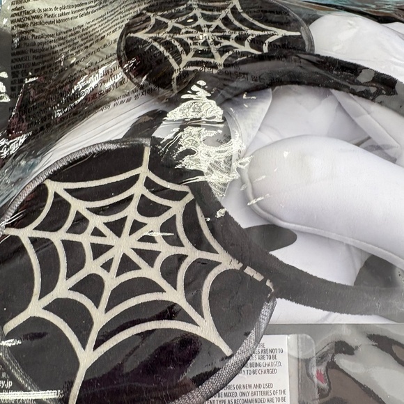 Mickey Mouse Light-Up Skeleton Costume Accessory Set for Adults, NWT - Picture 8 of 8